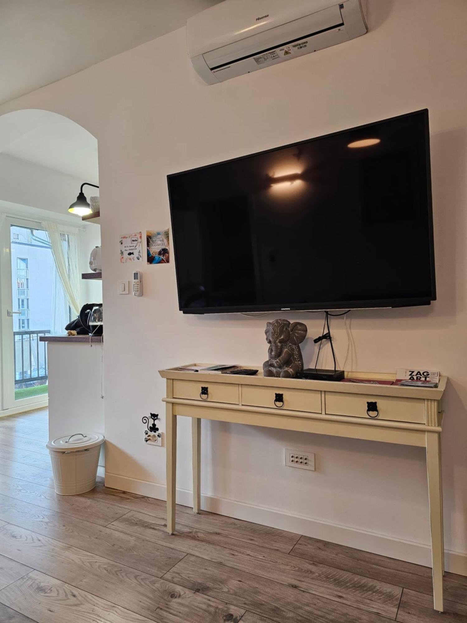 Apartman Frida ซาเกร็บ ภายนอก รูปภาพ